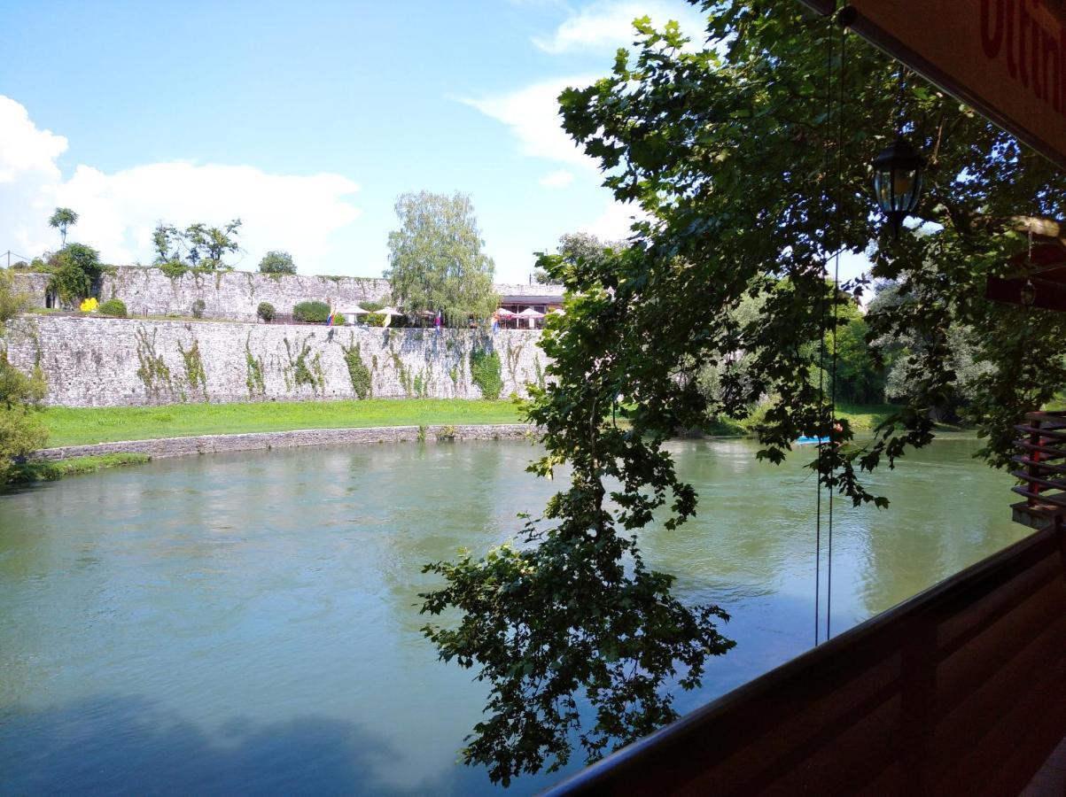 Hotel Vila Vrbas Banyaluka Dış mekan fotoğraf